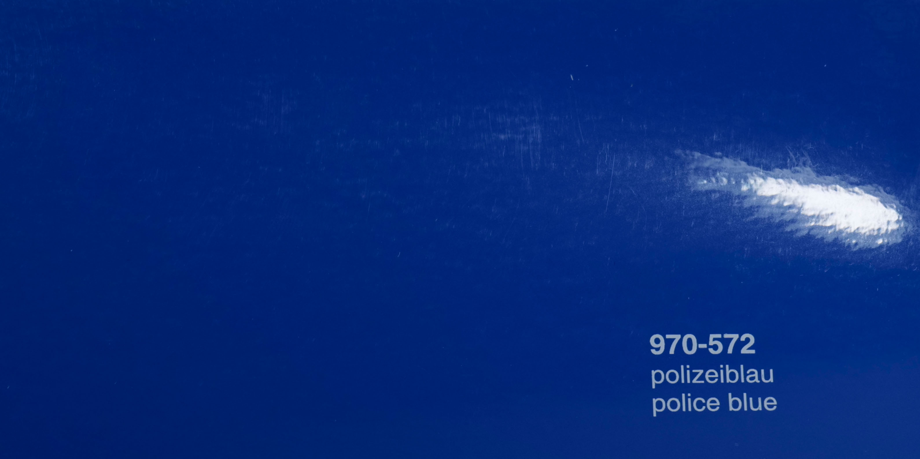 Oracal 970RA - 572 Polizeiblau Glanz